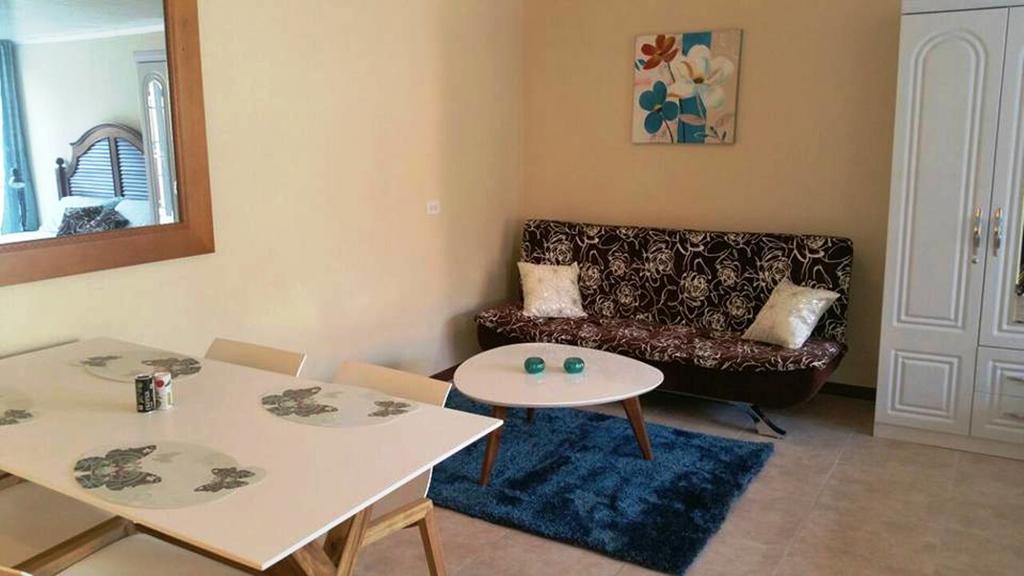 Sandpiper Beach Apartments Палм Бийч Екстериор снимка